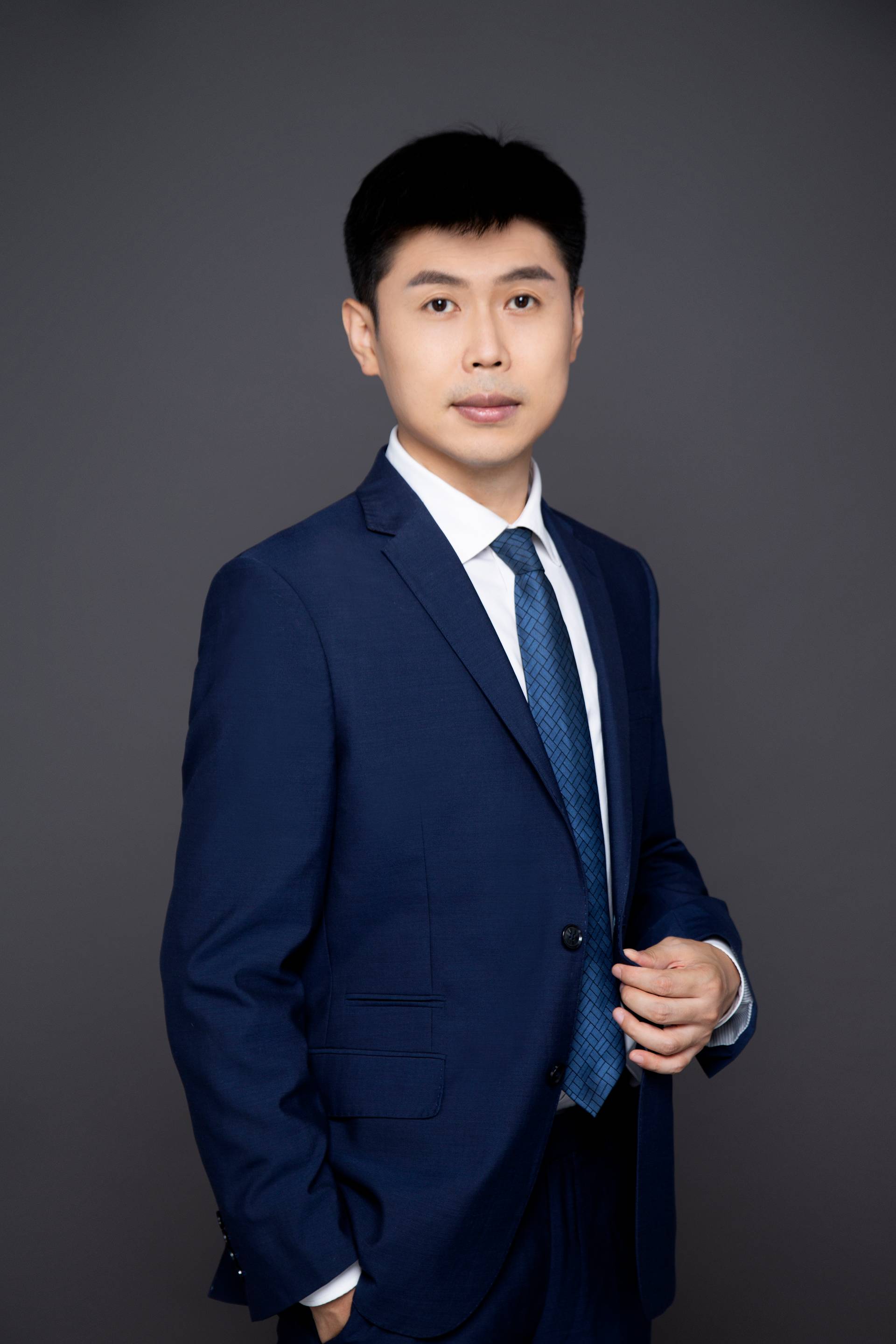 孙志远-300.jpg